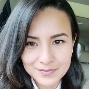 Meet your Posher, Jenny